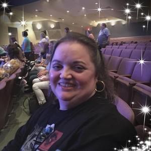 Meet your Posher, Angela